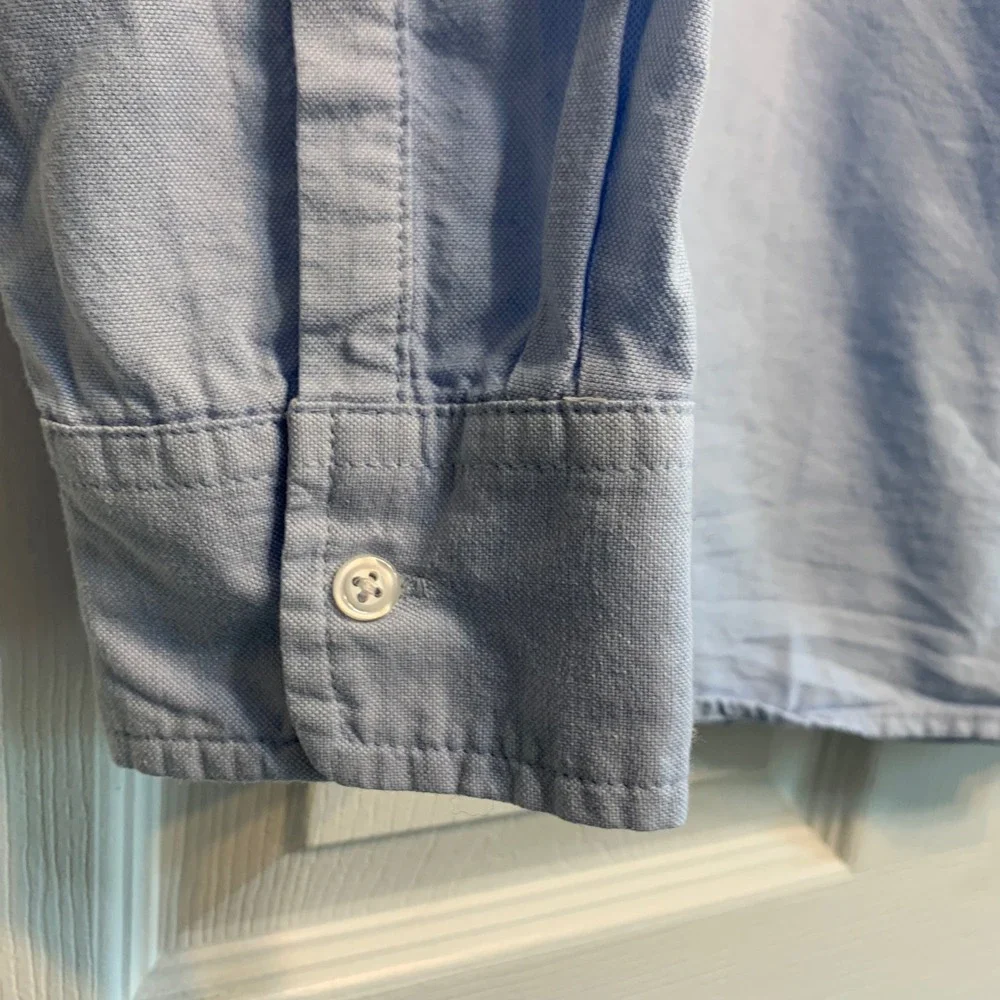 Gap Oxford Button Down Shirt Large Light Blue Long Sleeve Cotton Preppy Classic